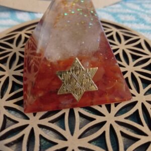 orgonite chakra sacré