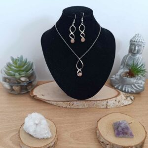 Collier et boucles d'oreilles
