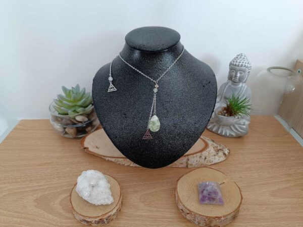 Collier larme en jade de Chine et œil