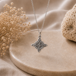 Collier nœud de sorcière